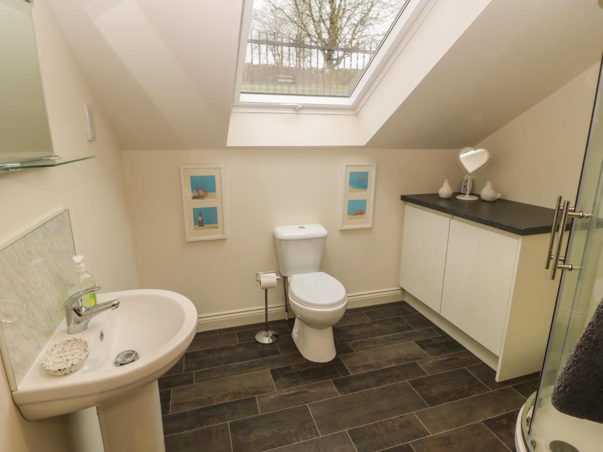 Villa Woodlands Keighley Esterno foto